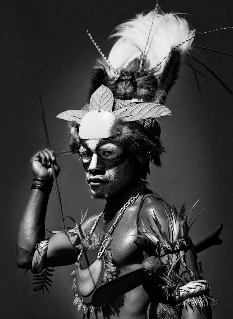 Participant in the Zingsing of Paya, Western Highlands Province, Papua New Guinea, 2008